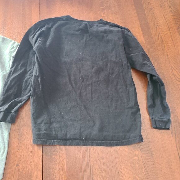 Lot of 3 Marvel T-Shirts Youth Size 16-18 or Adult Small - Picture 15 of 16